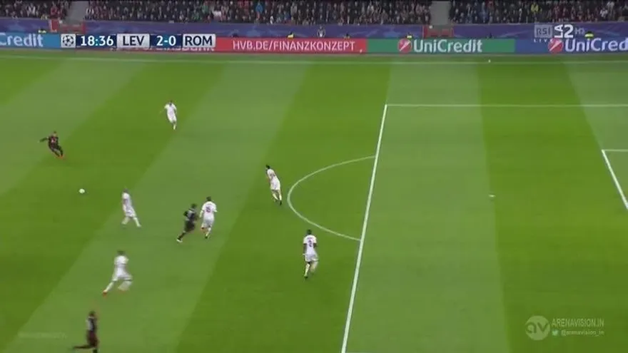 Bayer Leverkusen y Roma empataron 4-4