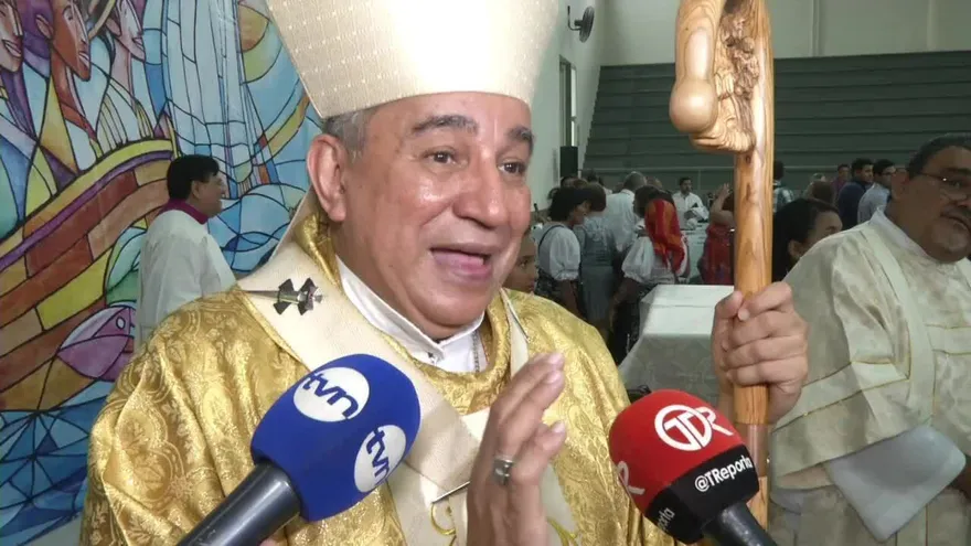 Ulloa pide a electores que no se ‘autoengañen’