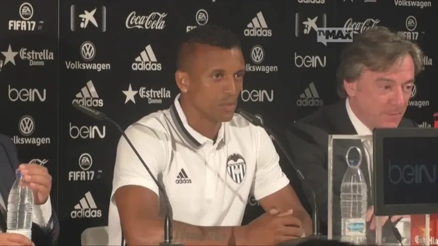 Nani fue presentado como nuevo jugador del Valencia