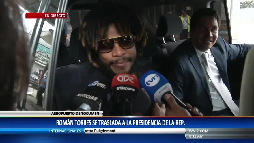 Román Torres llega a Panamá para ser abanderado del 3 de Noviembre