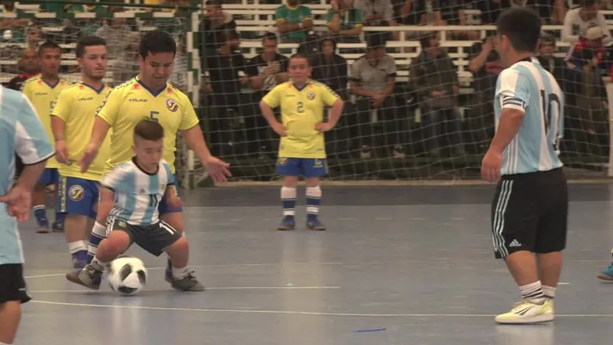 Primera Copa América de enanos en Argentina