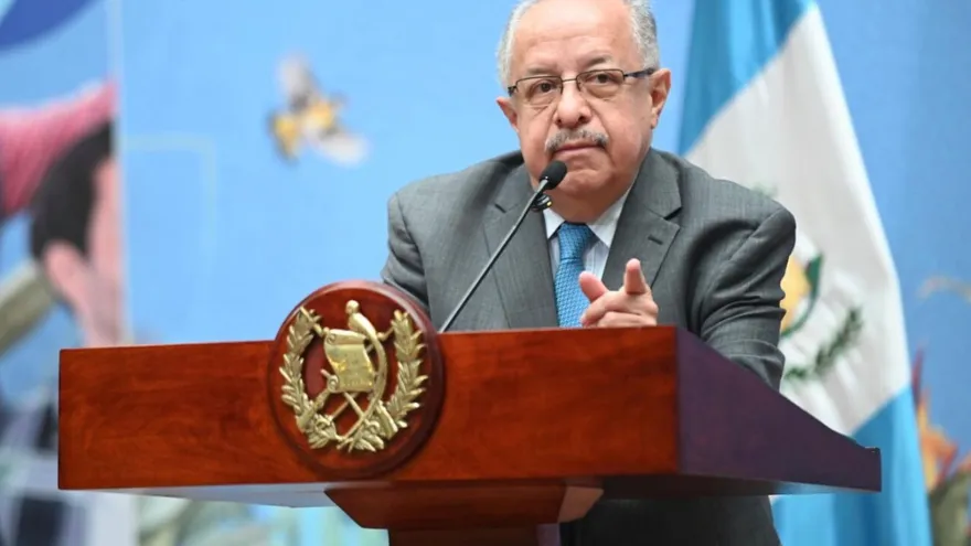 Canciller de Guatemala, Carlos Martínez