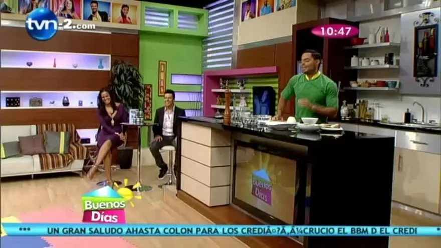 Quinoa De Vegetales Y Brochetas De Res Con Naranja Cardamomo