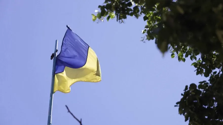 Las fuerzas ucranianas "resisten" en batalla clave del Donbás.