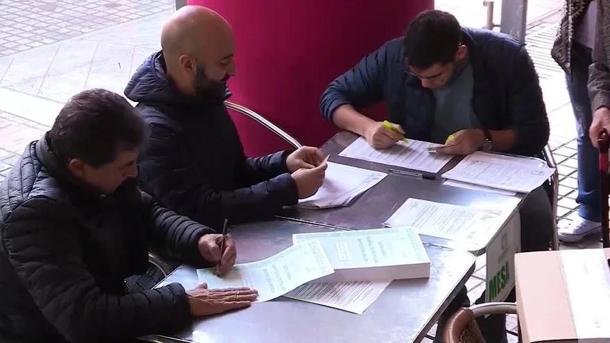 La consulta anticorrupción en Colombia no supera el umbral de voto