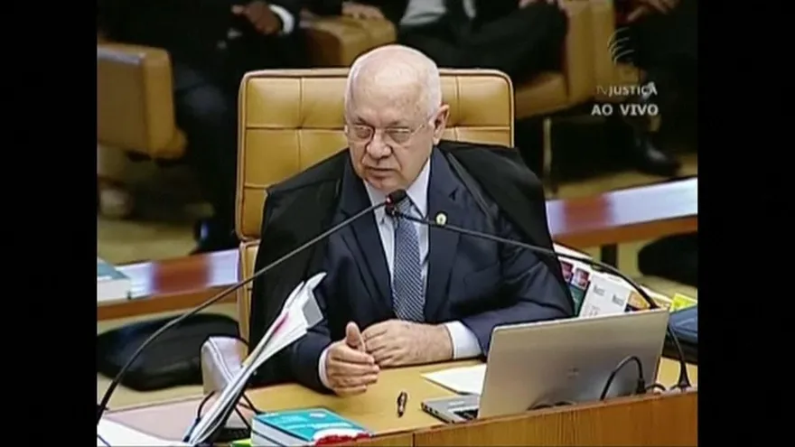 Brasil Corte Suprema suspende a titular de Diputados