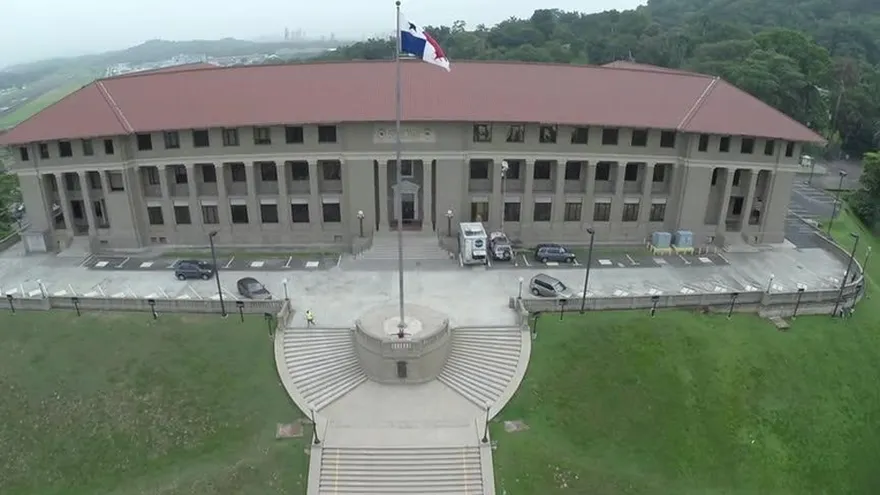 Presidente Varela pide a la ACP que se encargue de proyecto de agua potable en el río Bayano