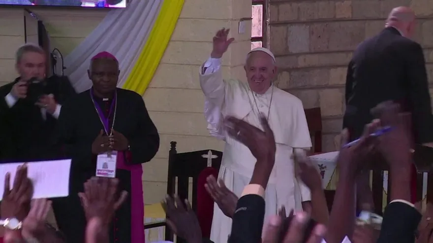 Papa denuncia atroz injusticia contra barrios pobres