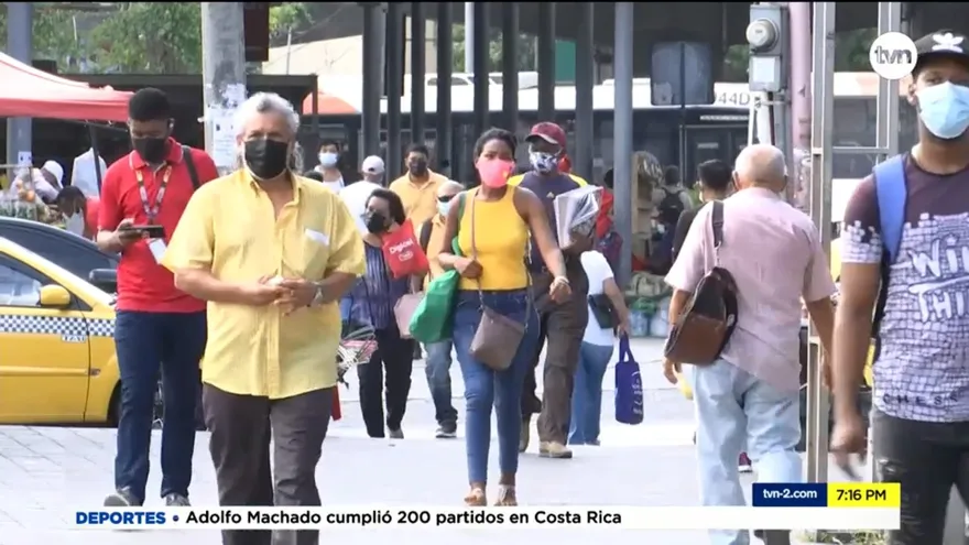 Recuperados de covid-19 deben colocarse una sola dosis de la vacuna