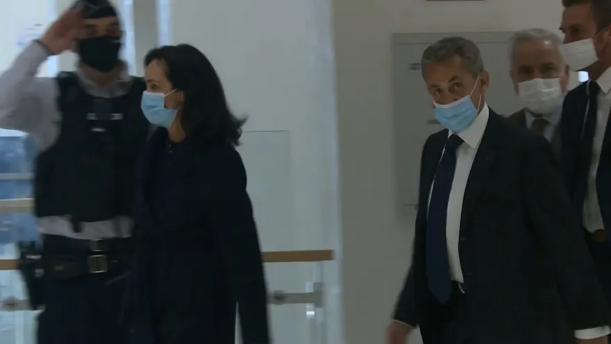 Expresidente francés Nicolas Sarkozy condenado a 3 años de cárcel por corrupción