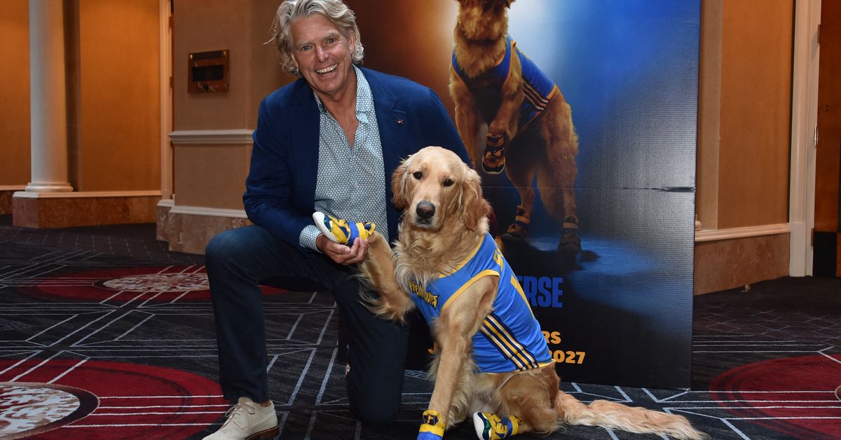 La IA no puede reemplazar a los animales ni a los actores, afirma director de filme con un perro como héroe