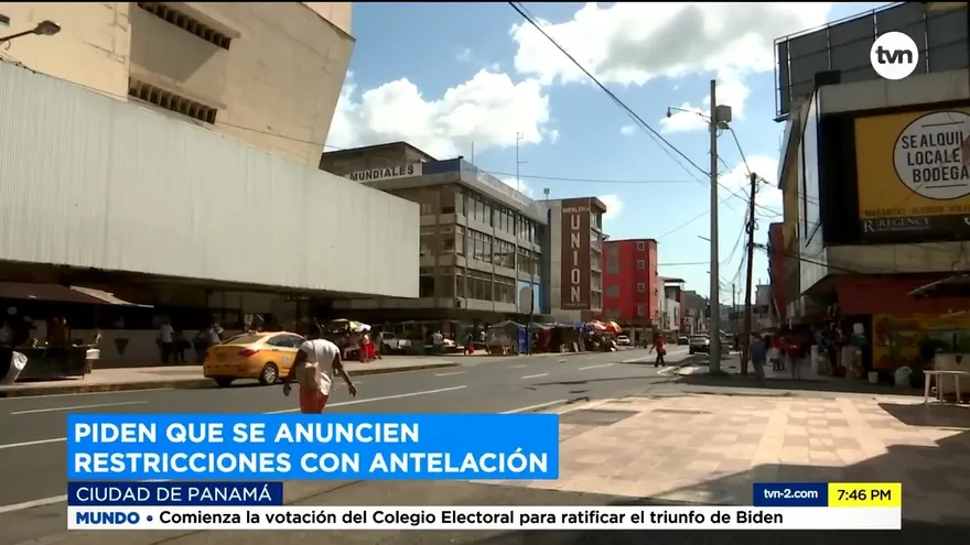 Vendedores ambulantes preocupados por posible cierre