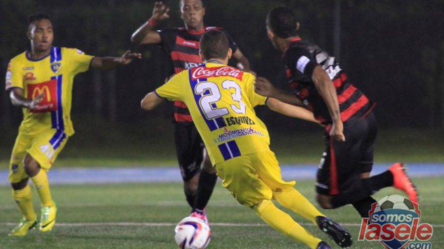 Chorrillo, segundo clasificado a semifinales del Apertura 2014