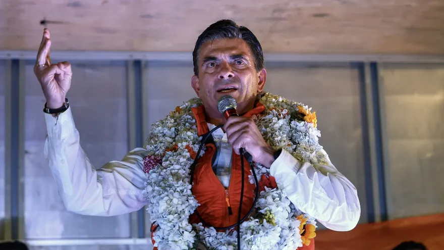 El senador Rodrigo Paz fue electo presidente de Bolivia.