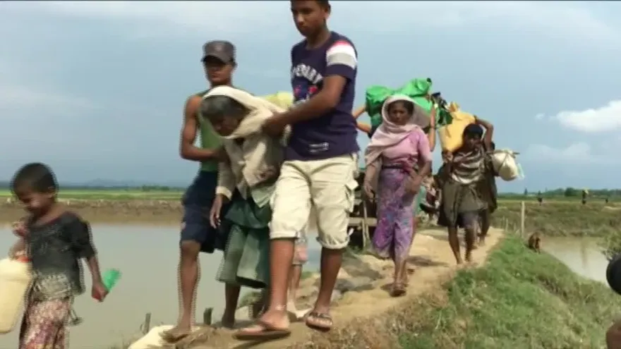La ONU eleva a 164.000 los rohinyás llegados a Bangladesh