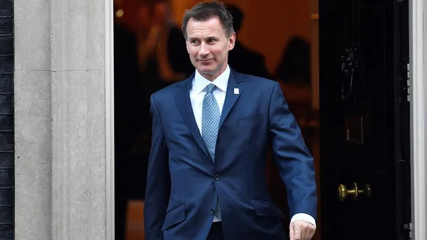 El Ministro de Exteriores, británico, Jeremy Hunt, tras una reunión del Consejo de ministros en Londres, Reino Unido.