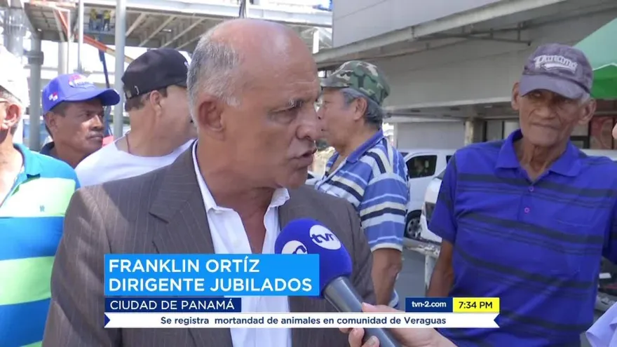 Presentan anteproyecto que busca dar beneficios para jubilados