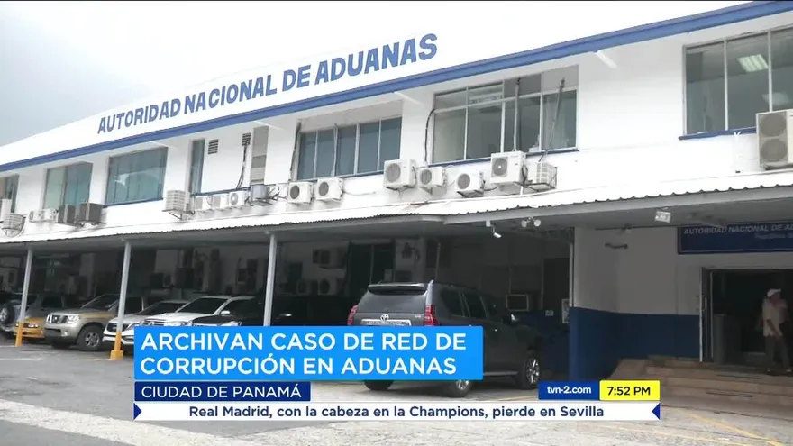 Archivan caso contra 35 funcionarios de Aduanas