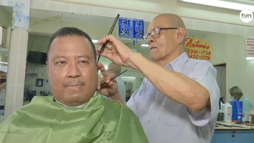 Barberos veteranos siguen vigentes