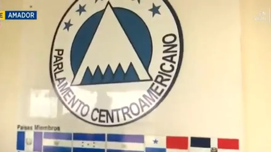 No hubo quórum para juramentación de los hermanos Martinelli en el Parlacen