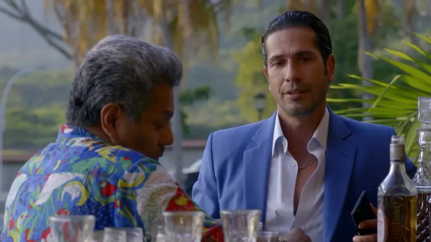 Sin Senos Sí Hay Paraíso 2 - Capítulo 23