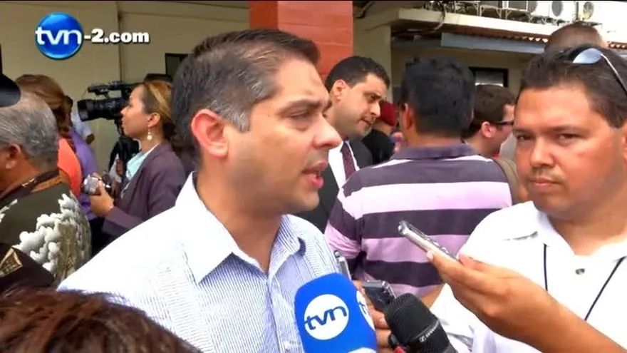 Contralora no ha cumplido: Presidente Varela