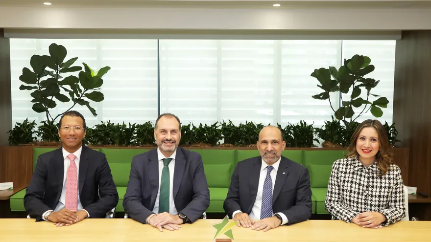 La nueva tarjeta Mastercard Mapfre de St. Georges Bank te acompaña con descuentos