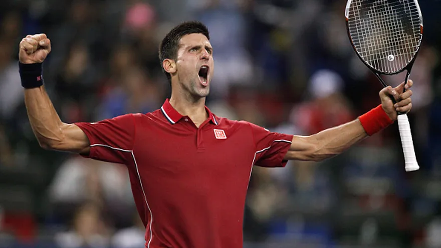 Djokovic alcanza las semifinales en Shanghai