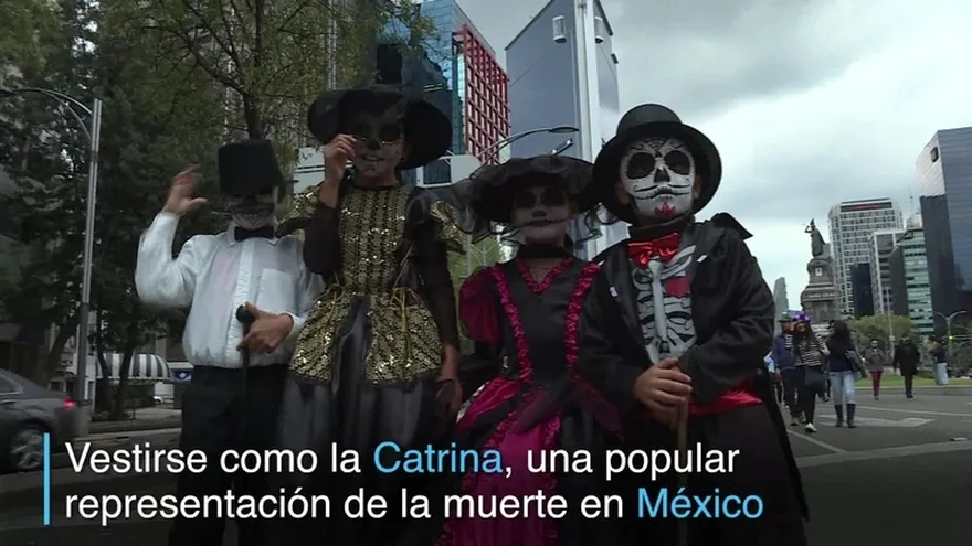 Catrinas toman las calles de México anticipando Día de los Muertos