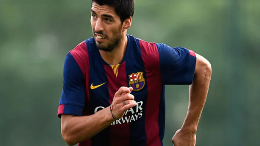 Cruyff: "Suárez puede mejorar a Messi y Neymar"