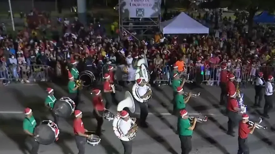 Policía pide a padres de familia reforzar medidas de seguridad durante desfile