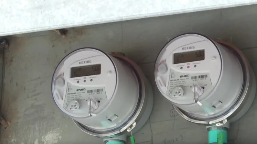 Panama electricity firms must improve service by October, regulator says