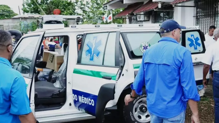 Minsa entrega vehículo de comando médico en Darién