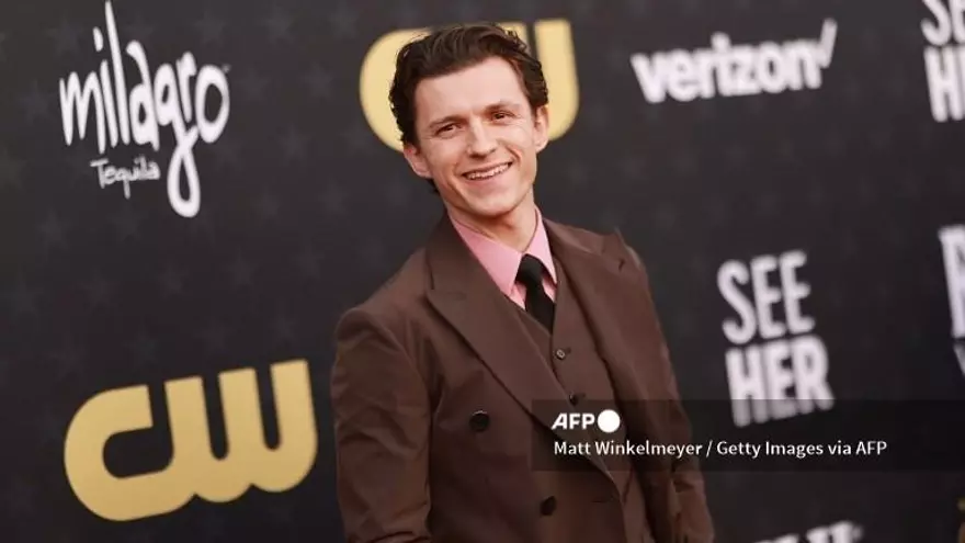 El actor británico Tom Holland, conocido por su papel en peliculas de "Spiderman".