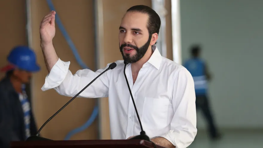 Nayib Bukele, principal aspirante al presidencia de El Salvador, se quedó sin partido
