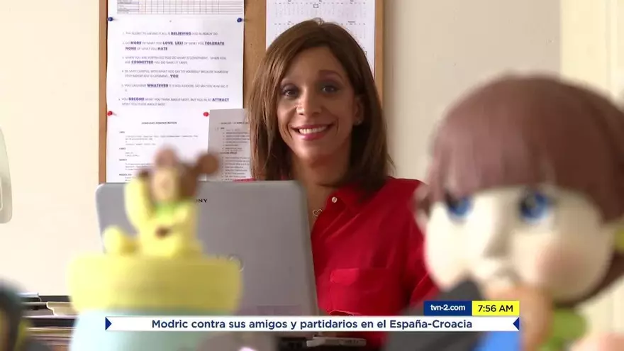 Yariela y su merkao artesanal panameño