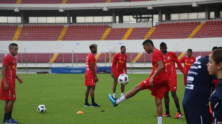 Segunda jornada de entrenamientos para La Sele