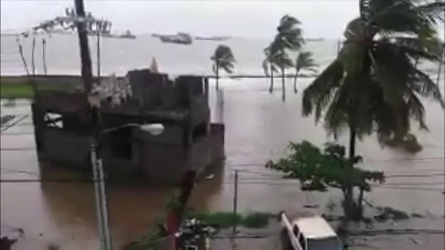 Inundaciones en Colón tras lluvias