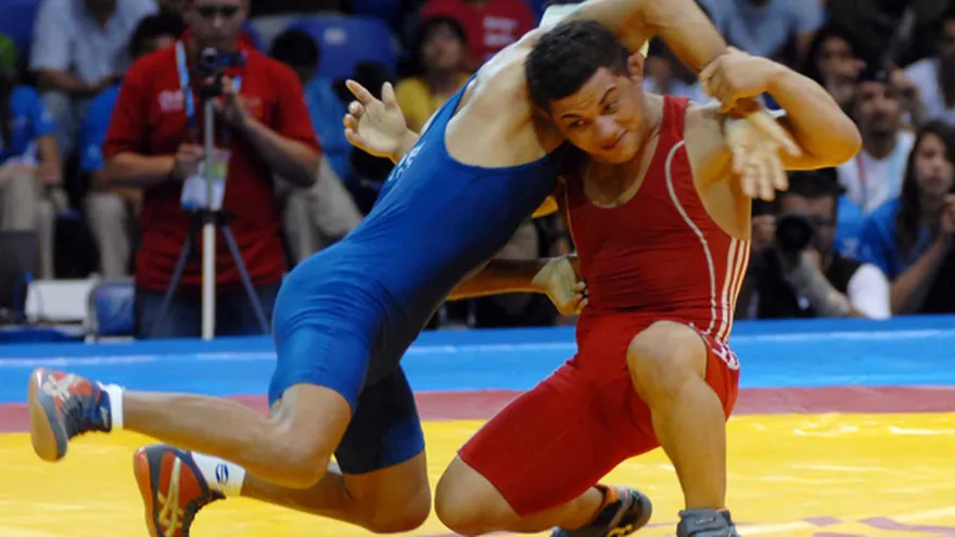 Cubano Balart pierde en cuartos de final de lucha