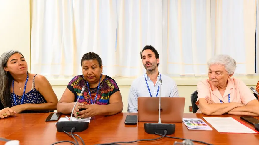 Iván Chanis Barahona en representación de la Fundación Iguales