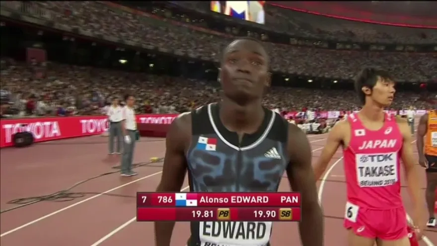 Alonso Edwards avanzó a las semifinales de los 200 metros del Mundial de Atletismo