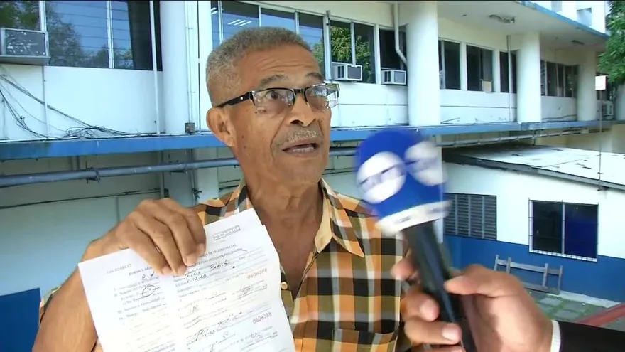 Pacientes opinan de la falta de medicamentos