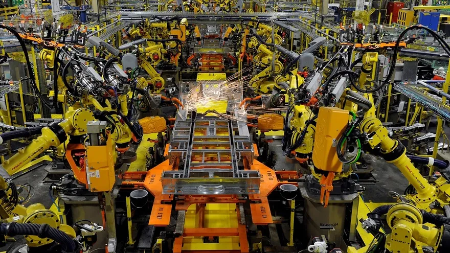 Robotización de las manufacturas.