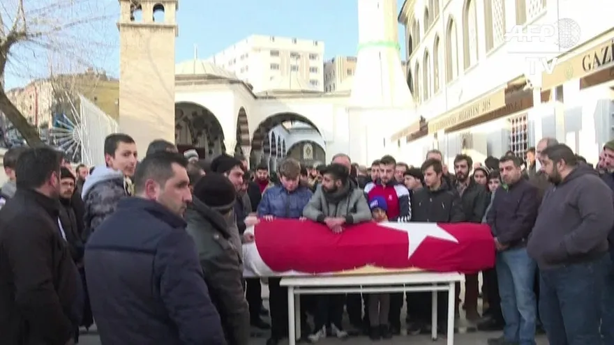 Matanza en discoteca de Estambul deja 39 muertos en Año Nuevo