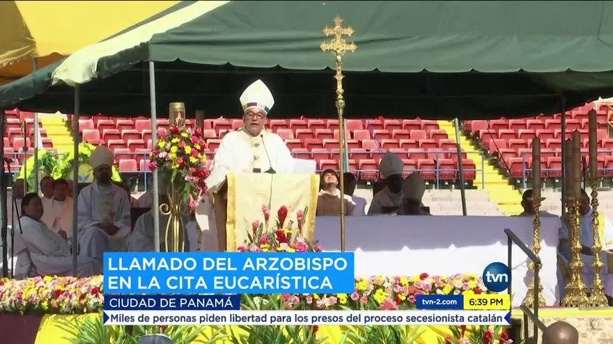 Monseñor Ulloa opina sobre varios temas en Cita Eucarística