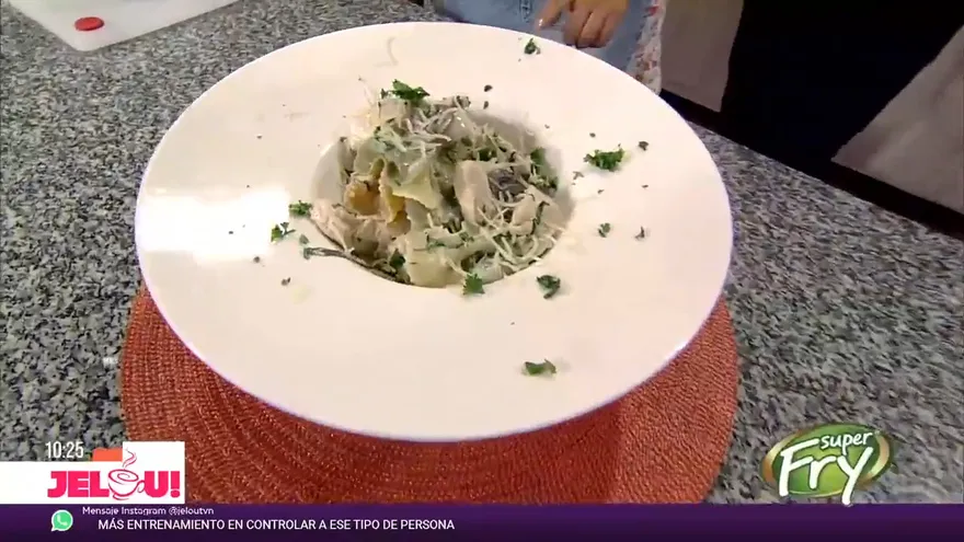 Receta: Pasta farfalle con pollo (final)