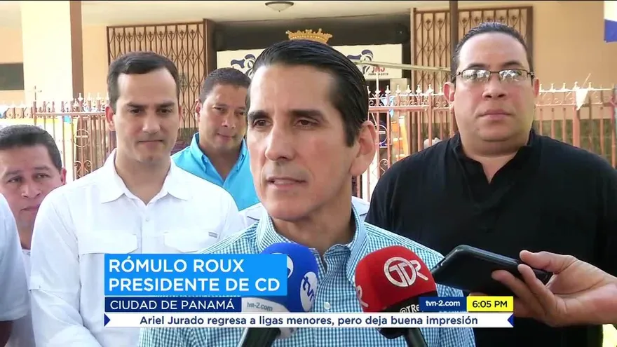 Roux: Martinelli puede aspirar a varios cargos para las elecciones del 2019