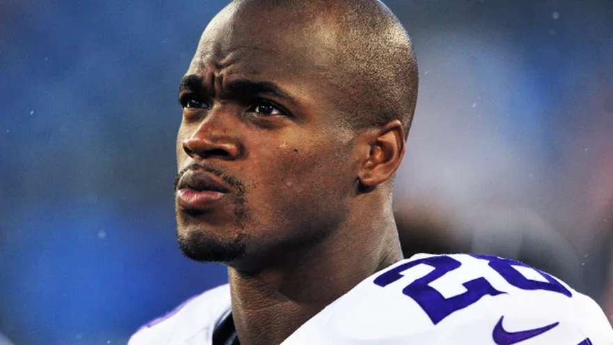 Piden arresto de Peterson por fumar marihuana