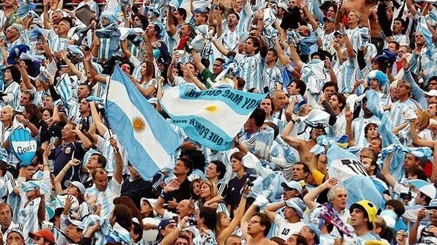 Impedirán ingreso de 5.000 'barrabravas' argentinos a Copa América de Brasil