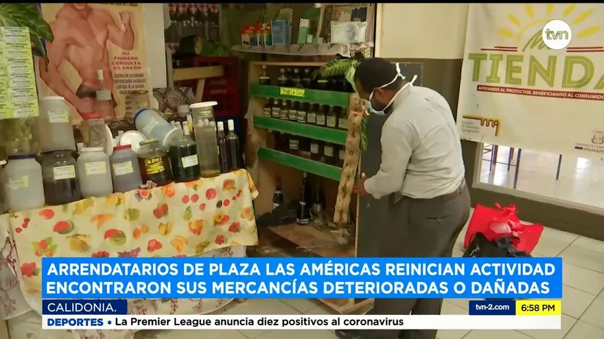 Arrendatarios de Plaza Las Américas hallan mercancías deterioradas